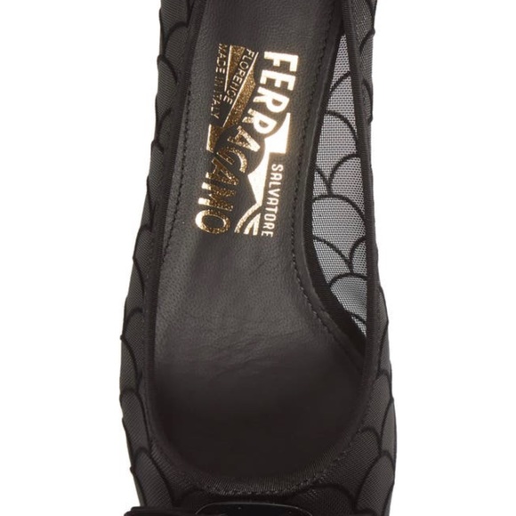 Salvatore Ferragamo Vara Mesh Bow Pumps - Picture 5 of 5